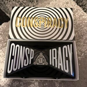 Jeffree Star Conspiracy Eye Shadow Palette Full Size NIB NEW IN BOX